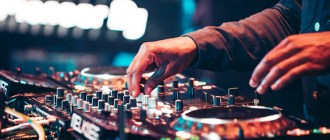 Entertainment & DJ for Wedding